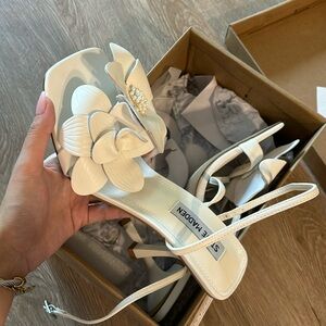 Steve Madden Amani Flower Heels